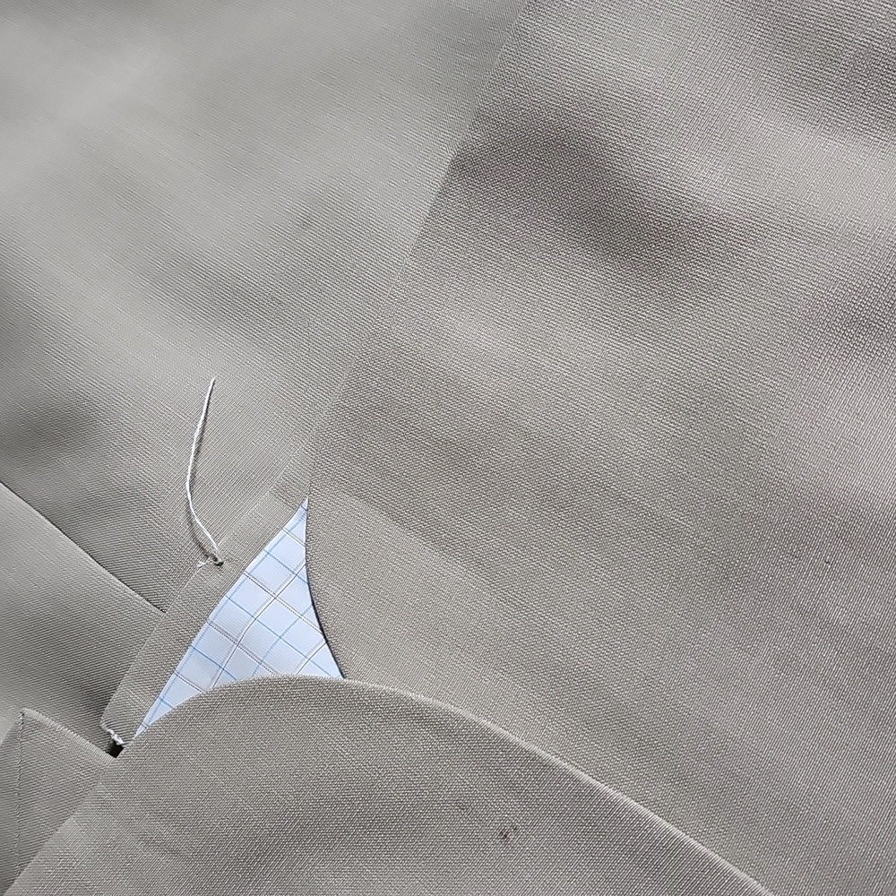 C3🔹️Stafford Tan Suit 3pc Set - Picture 8 of 11